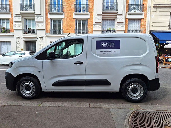 Camionnette de la société Mathieu